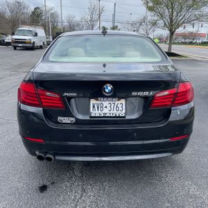 BMW 5-SERIES 528XI - 7