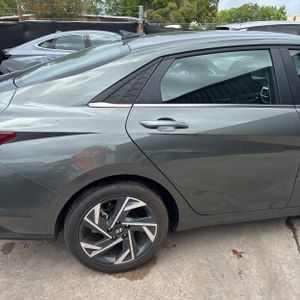 HYUNDAI ELANTRA SEL CONVENIENCE - 9