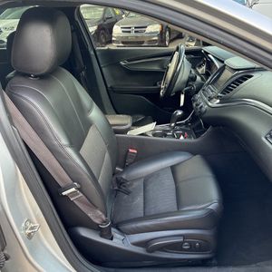 2017 Chevrolet IMPALA LT — миниатюра 33
