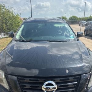 2018 Nissan PATHFINDER SL — миниатюра 15