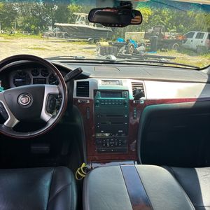 2008 Cadillac ESCALADE BASE — фото 37