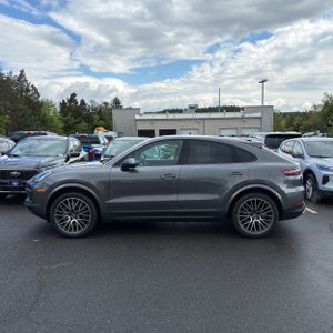 PORSCHE CAYENNE COUPE - 3