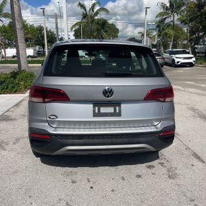 2023 Volkswagen TAOS S 照片 7