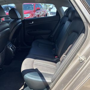 صورة مصغرة 34 لـ 2017 KIA OPTIMA EX