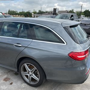 MERCEDES-BENZ E-CLASS - 6