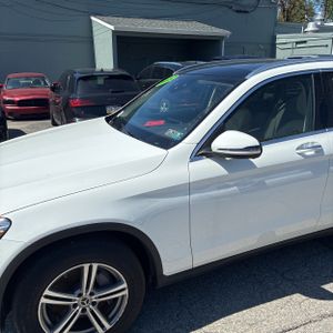 MERCEDES-BENZ GLC - 2