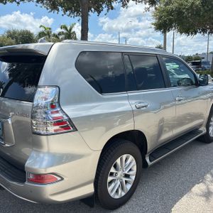 2021 Lexus GX 460 BASE photo 9
