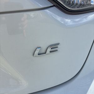 2022 Toyota COROLLA LE — миниатюра 23