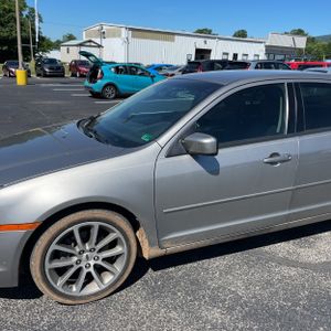 FORD FUSION SE - 2
