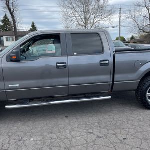 FORD F-150 XLT - 4