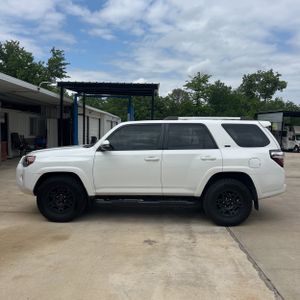 TOYOTA 4RUNNER - 3