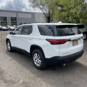CHEVROLET TRAVERSE LS - 5