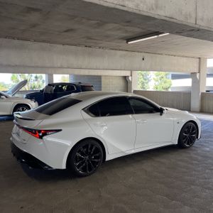 LEXUS IS 300 F SPORT DESIGN - 10