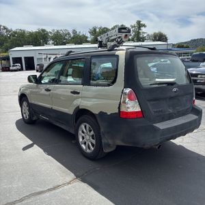 SUBARU FORESTER X - 5