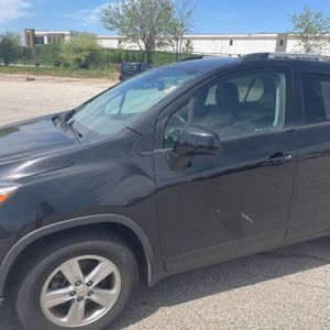 CHEVROLET TRAX LT - 2