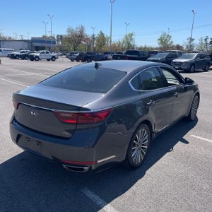 KIA CADENZA PREMIUM - 8