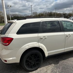 DODGE JOURNEY SXT - 9