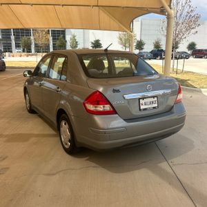 2008 Nissan VERSA 1.8S photo 5