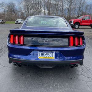 FORD MUSTANG GT PREMIUM - 7