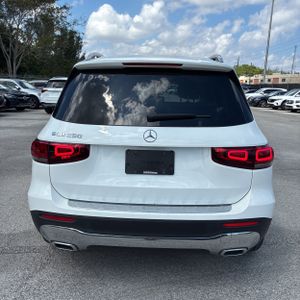 MERCEDES-BENZ GLB - 7