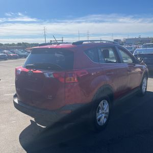 2015 Toyota RAV4 LE 照片 8