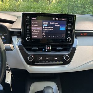 2021 Toyota COROLLA LE thumbnail 37