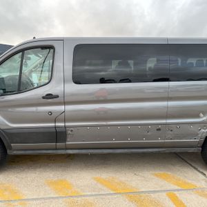 FORD TRANSIT-350 PASSENGER V. XLT - 4
