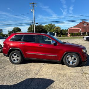 صورة 10 لـ 2011 JEEP GRAND CHEROKEE OVERLAND