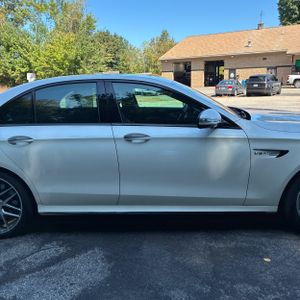 صورة 11 لـ 2018 Mercedes-BENZ E-CLASS AMG