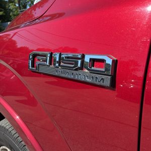 2016 FORD F-150 PLATINUM — миниатюра 23