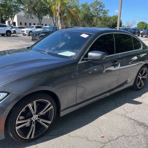 BMW 3 SERIES 330I - 2