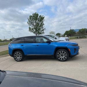 JEEP WAGONEER S LIMITED - 10