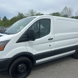 FORD TRANSIT 250 - 2