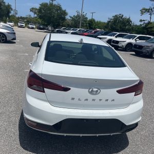 2019 Hyundai ELANTRA SE — фото 7