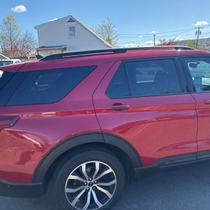 FORD EXPLORER ST - 9