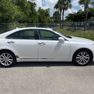 2011 Lexus ES 350 BASE — миниатюра 11