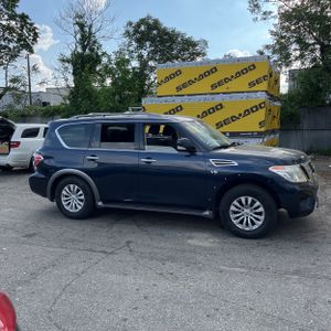 NISSAN ARMADA SV - 10