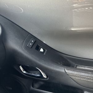 صورة مصغرة 74 لـ 2015 Chevrolet CAMARO LT