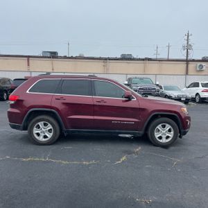 صورة 10 لـ 2016 JEEP GRAND CHEROKEE LAREDO