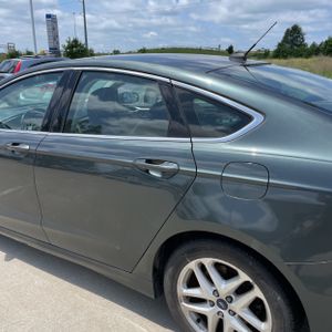 FORD FUSION SE - 5