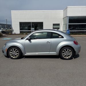 VOLKSWAGEN BEETLE TDI - 3