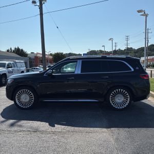 2024 Mercedes-BENZ GLS 照片 3