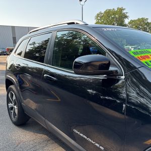 صورة مصغرة 13 لـ 2019 JEEP CHEROKEE LIMITED