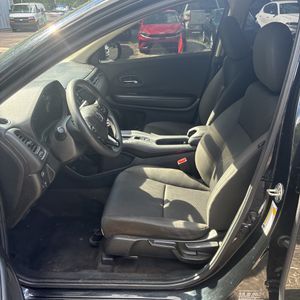 2019 Honda HR-V LX 照片 32
