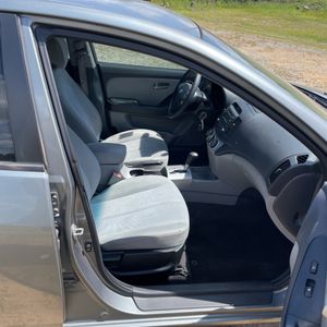 2009 Hyundai ELANTRA GLS — миниатюра 33