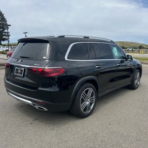 MERCEDES-BENZ GLS - 8