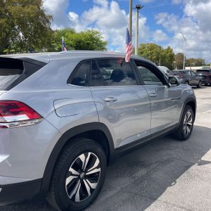 VOLKSWAGEN ATLAS CROSS SPORT SE - 9