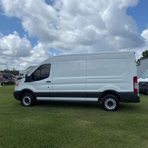 FORD TRANSIT 250 - 3
