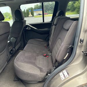 2005 Nissan PATHFINDER SE — миниатюра 34