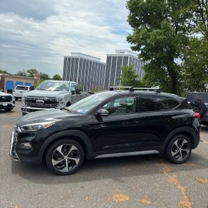 HYUNDAI TUCSON SPORT - 3